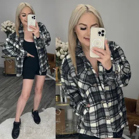 COLD DAYS BLACK FLANNEL