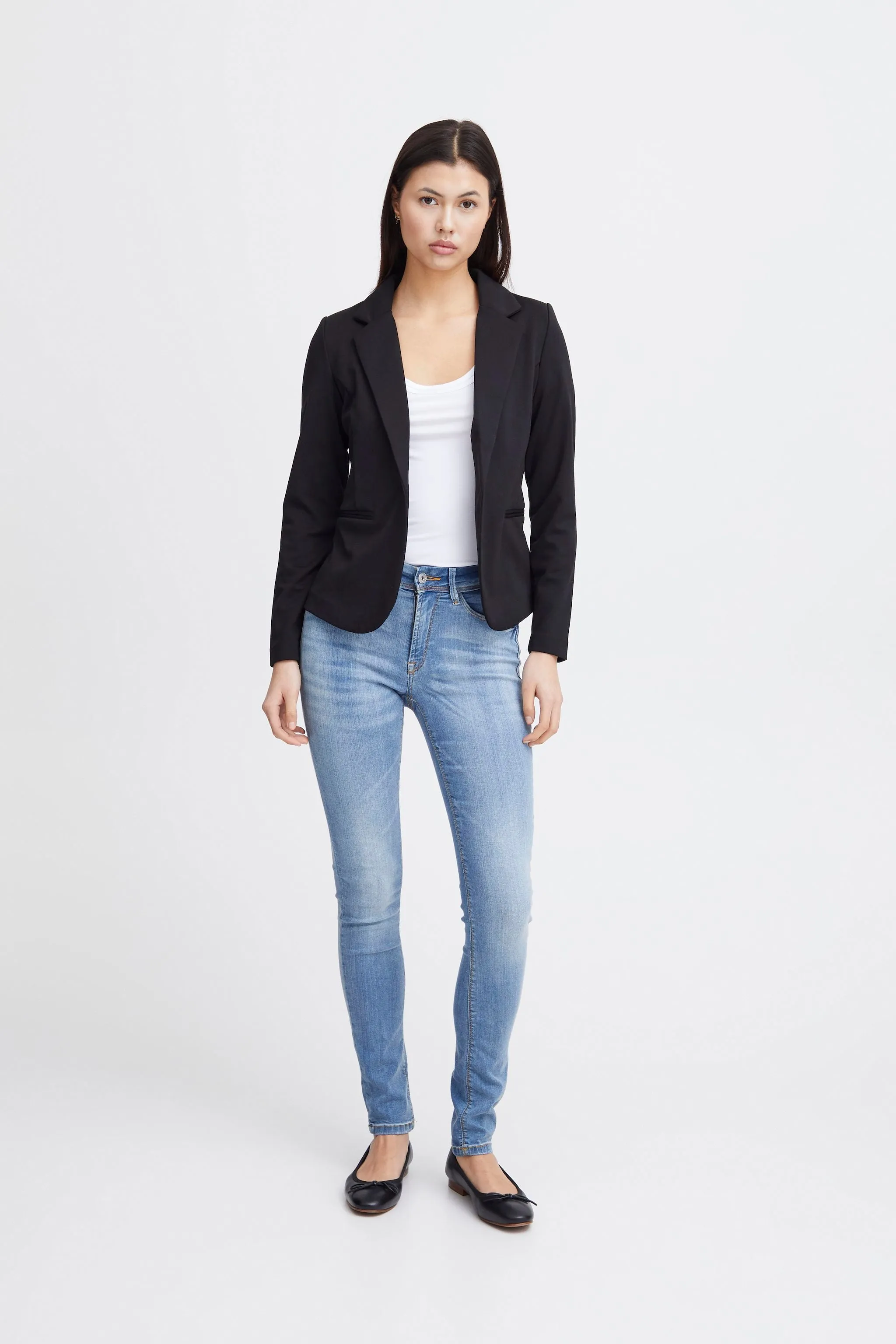 Kate Blazer