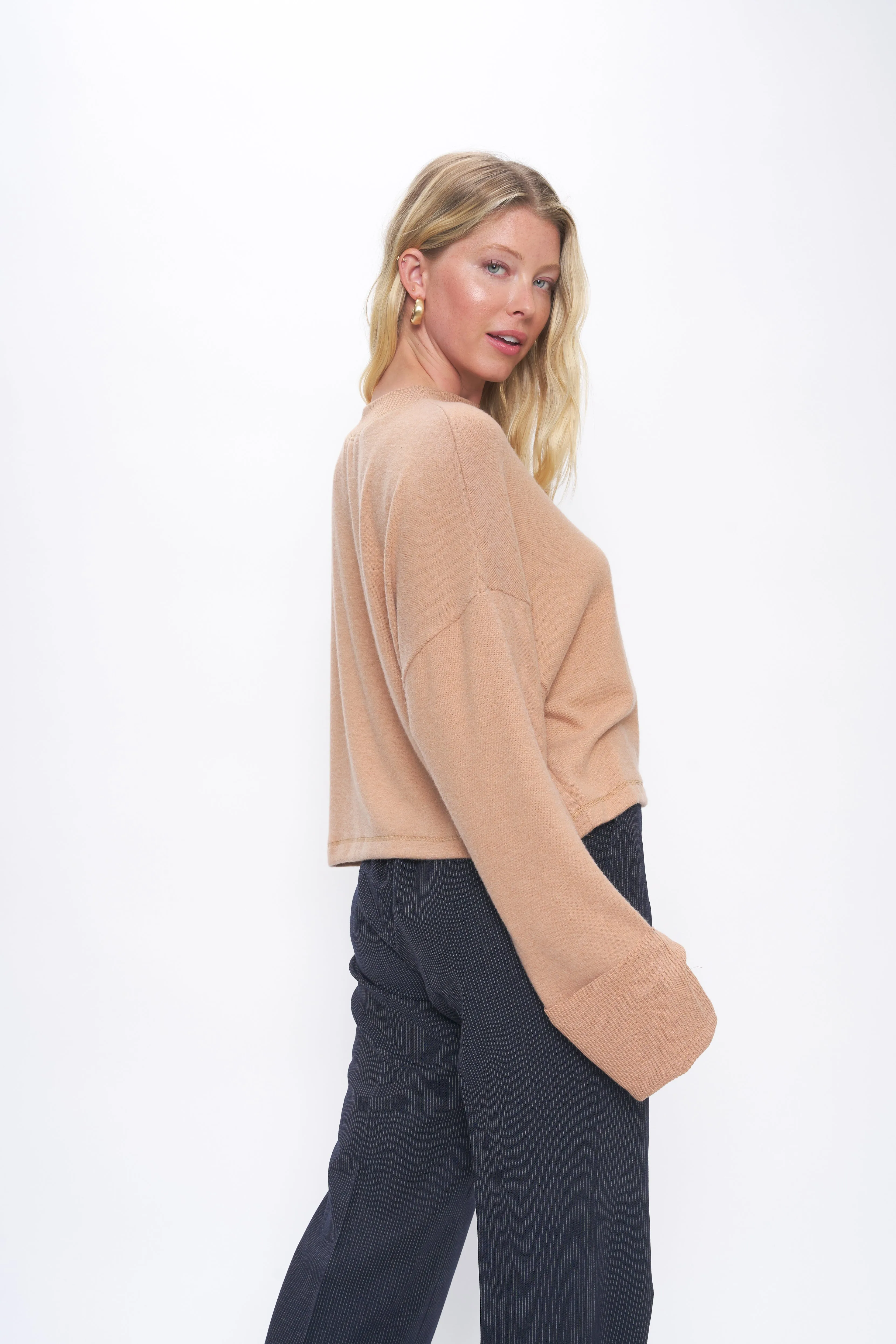 Mirella Cozy Mock Neck
